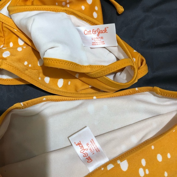 Cat & Jack 2pc Swim Suit - Picture 3 of 4